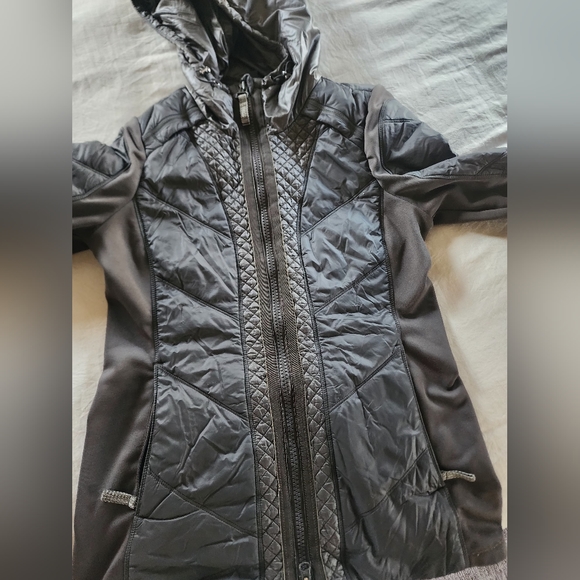 Athleta Rock Springs Jacket - Picture 4 of 9